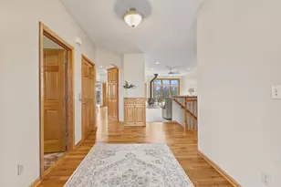 39541 Eastwood Ave, North Branch, MN 55056 - Photo 16