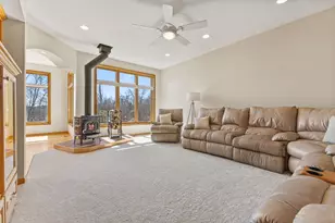 39541 Eastwood Ave, North Branch, MN 55056 - Photo 36