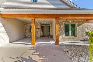 39541 Eastwood Ave, North Branch, MN 55056 - Photo 14
