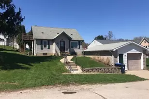 705 Rochelle Ave S, Lanesboro, MN 55949 - Photo 1
