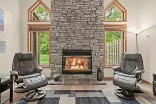 13145 Gemstone Ct, Apple Valley, MN 55124 - Photo 2
