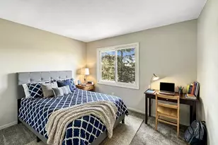 607 E Burnsville Pkwy, Burnsville, MN 55337 - Photo 18