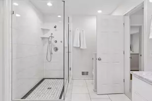 5217 Chowen Ave S, Minneapolis, MN 55410 - Photo 24