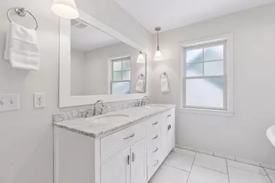 5217 Chowen Avenue S, Minneapolis, MN 55410 - Photo 22