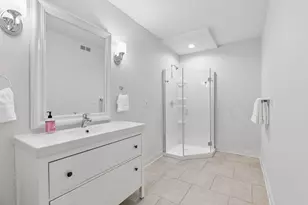 5217 Chowen Ave S, Minneapolis, MN 55410 - Photo 42