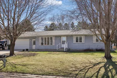 908 Pleasantview Drive SE, Willmar, MN 56201 - Photo 1