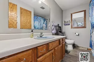 908 Pleasantview Dr SE, Willmar, MN 56201 - Photo 16