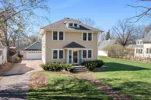 721 6th St W, Hastings, MN 55033 - Photo 2