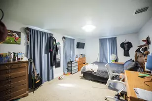 107 E 4th St, Morris, MN 56267 - Photo 26