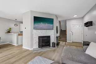 16369 Javari Ct, Lakeville, MN 55044 - Photo 4