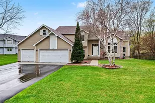 3961 Stonebridge Dr N, Eagan, MN 55123 - Photo 2