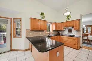 3961 Stonebridge Dr N, Eagan, MN 55123 - Photo 10