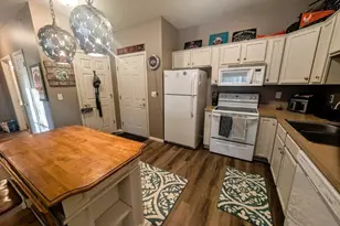 2231 Penn Pl, North Saint Paul, MN 55109 - Photo 4