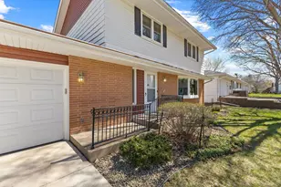 743 Mccallum Dr, New Brighton, MN 55112 - Photo 4