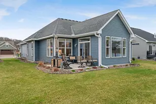 25407 Farmstead Ln, Wyoming, MN 55092 - Photo 34