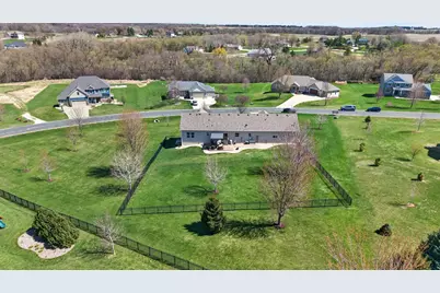 3940 Creek View Lane SW, Rochester, MN 55902 - Photo 42