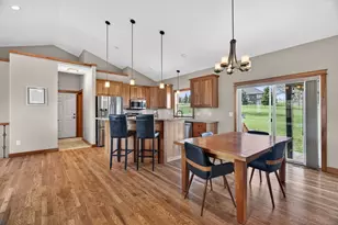 3940 Creek View Ln SW, Rochester, MN 55902 - Photo 8