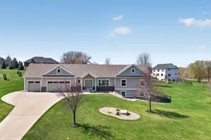 3940 Creek View Ln SW, Rochester, MN 55902 - Photo 40