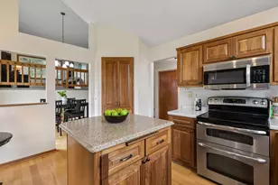 16795 Hershey Ct, Lakeville, MN 55044 - Photo 10