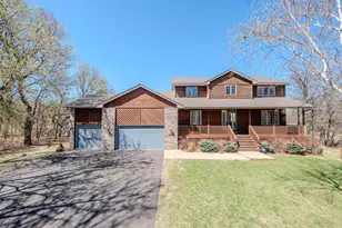 25164 Lincoln Dr NE, Isanti, MN 55040 - Photo 2