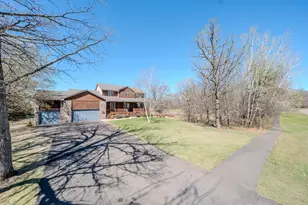 25164 Lincoln Dr NE, Isanti, MN 55040 - Photo 4