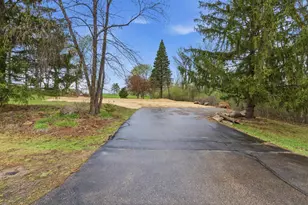 9975 194th St W, Lakeville, MN 55044 - Photo 34