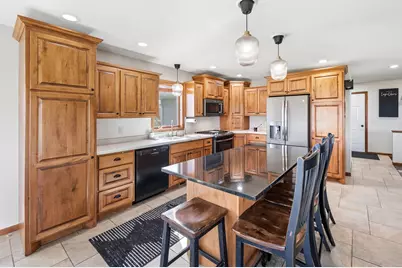 17008 236th Circle, Hutchinson, MN 55350 - Photo 8