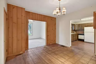 2470 South Avenue E, North Saint Paul, MN 55109 - Photo 18