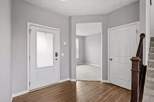 11791 Upper 31st St N, Lake Elmo, MN 55042 - Photo 2