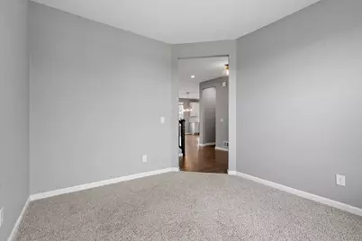11791 Upper 31st Street N, Lake Elmo, MN 55042 - Photo 4