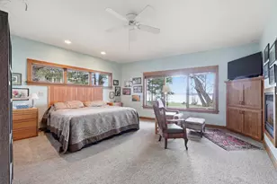 633 N Shore Dr, Detroit Lakes, MN 56501 - Photo 26