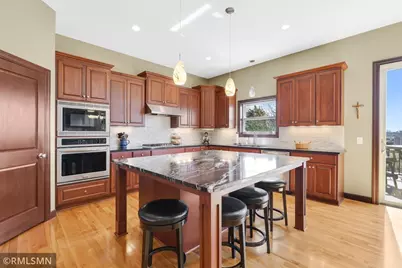 18950 Iden Avenue, Lakeville, MN 55044 - Photo 8
