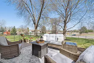 668 Newberry Ln, Chaska, MN 55318 - Photo 32