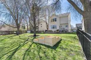 668 Newberry Ln, Chaska, MN 55318 - Photo 34