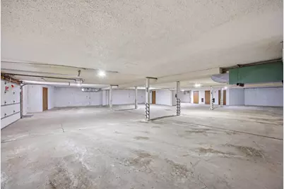 327 10th Avenue S #3, Fargo,  58103 - Photo 24