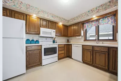 327 10th Avenue S #3, Fargo,  58103 - Photo 12