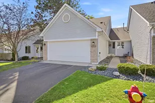 2709 Pine Ridge Dr, Anoka, MN 55303 - Photo 4