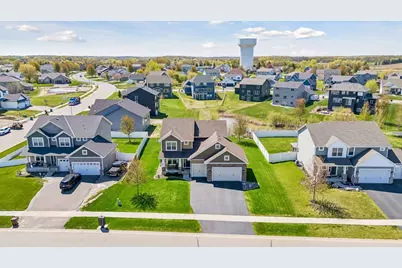 317 Franklin Avenue W, Delano, MN 55328 - Photo 2