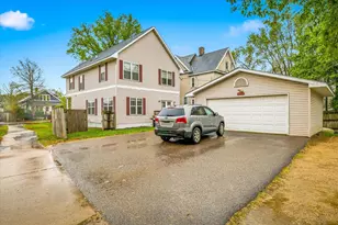 1113 17th Ave SE, Minneapolis, MN 55414 - Photo 2