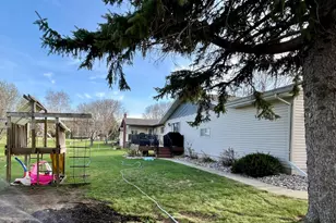 300 G St, Marshall, MN 56258 - Photo 8