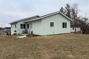 1028 Woodward Dr SW, Bemidji, MN 56601 - Photo 6