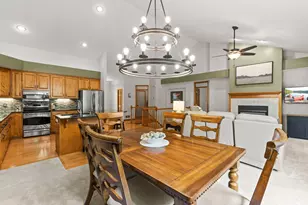 112021 Hidden Creek Pl, Chaska, MN 55318 - Photo 12