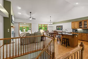 112021 Hidden Creek Pl, Chaska, MN 55318 - Photo 4