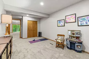 112021 Hidden Creek Pl, Chaska, MN 55318 - Photo 40