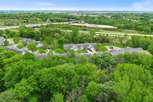 112021 Hidden Creek Pl, Chaska, MN 55318 - Photo 50