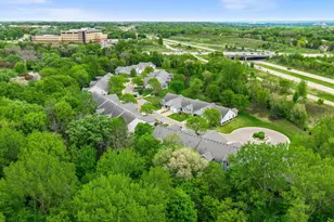 112021 Hidden Creek Pl, Chaska, MN 55318 - Photo 48