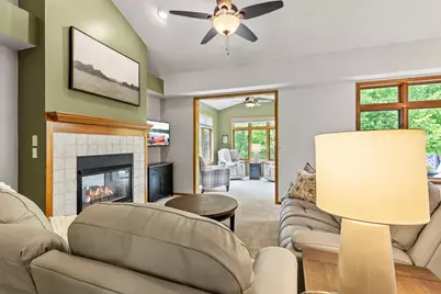 112021 Hidden Creek Place, Chaska, MN 55318 - Photo 14