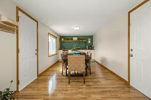 4812 Jersey Ave N, Crystal, MN 55428 - Photo 10