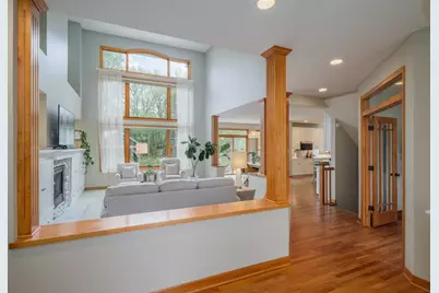 9086 Wildwood Circle, Shakopee, MN 55379 - Photo 10