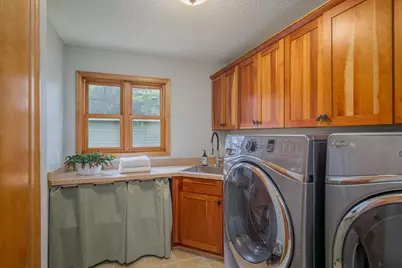 9086 Wildwood Circle, Shakopee, MN 55379 - Photo 32